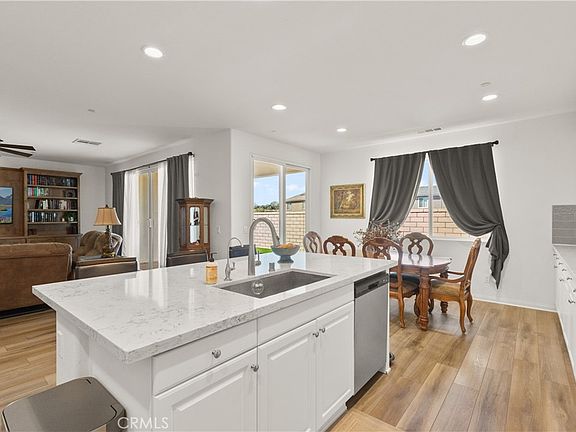 5th image of 30290 Roebuck Ct