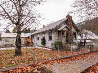 4209 Oak St, Dunsmuir, CA 96025