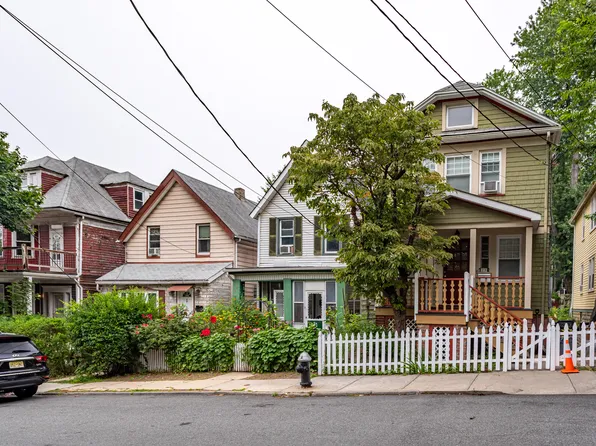 31 Crescent Avenue image 2 of 42