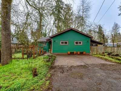 1010 Elkay Dr, Eugene, OR, 97404