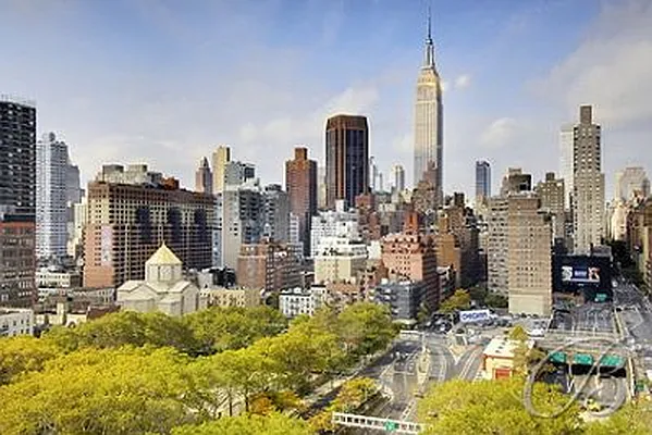 Sold by Bellmarc Realty | media 15