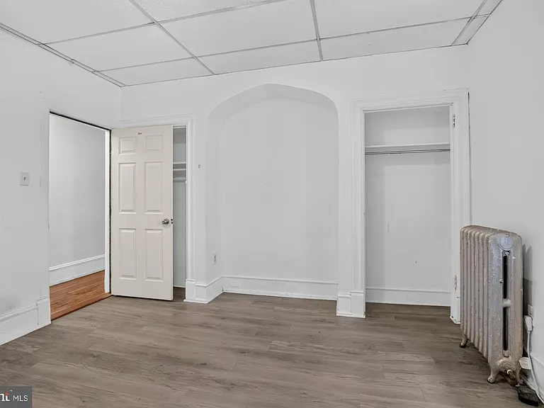 4011 Pine St — Photo 38