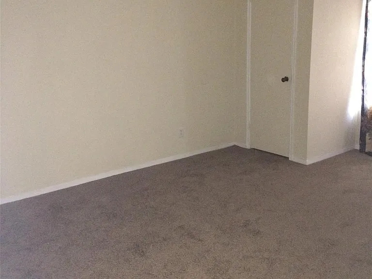 11830 Mosscrest Dr — Photo 13