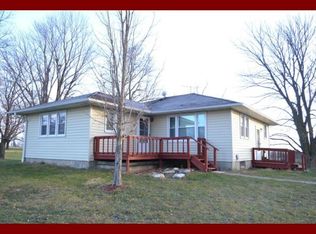 710 3rd St, Glenwood, MO 63541