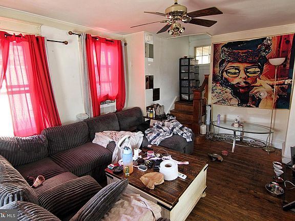 3rd image of 5 Florence Ave