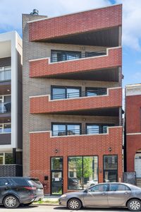 921 N Damen Ave APT 2, Chicago, IL, 60622