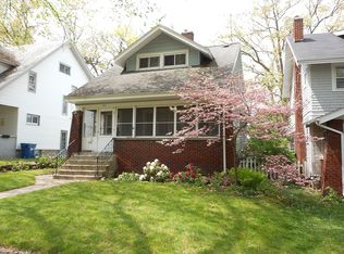 863 Calvin Ave SE, Grand Rapids, MI 49506