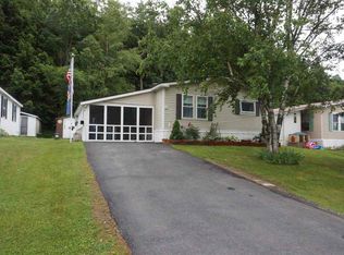 216 Tall Timbers Dr, White River Junction, VT 05001