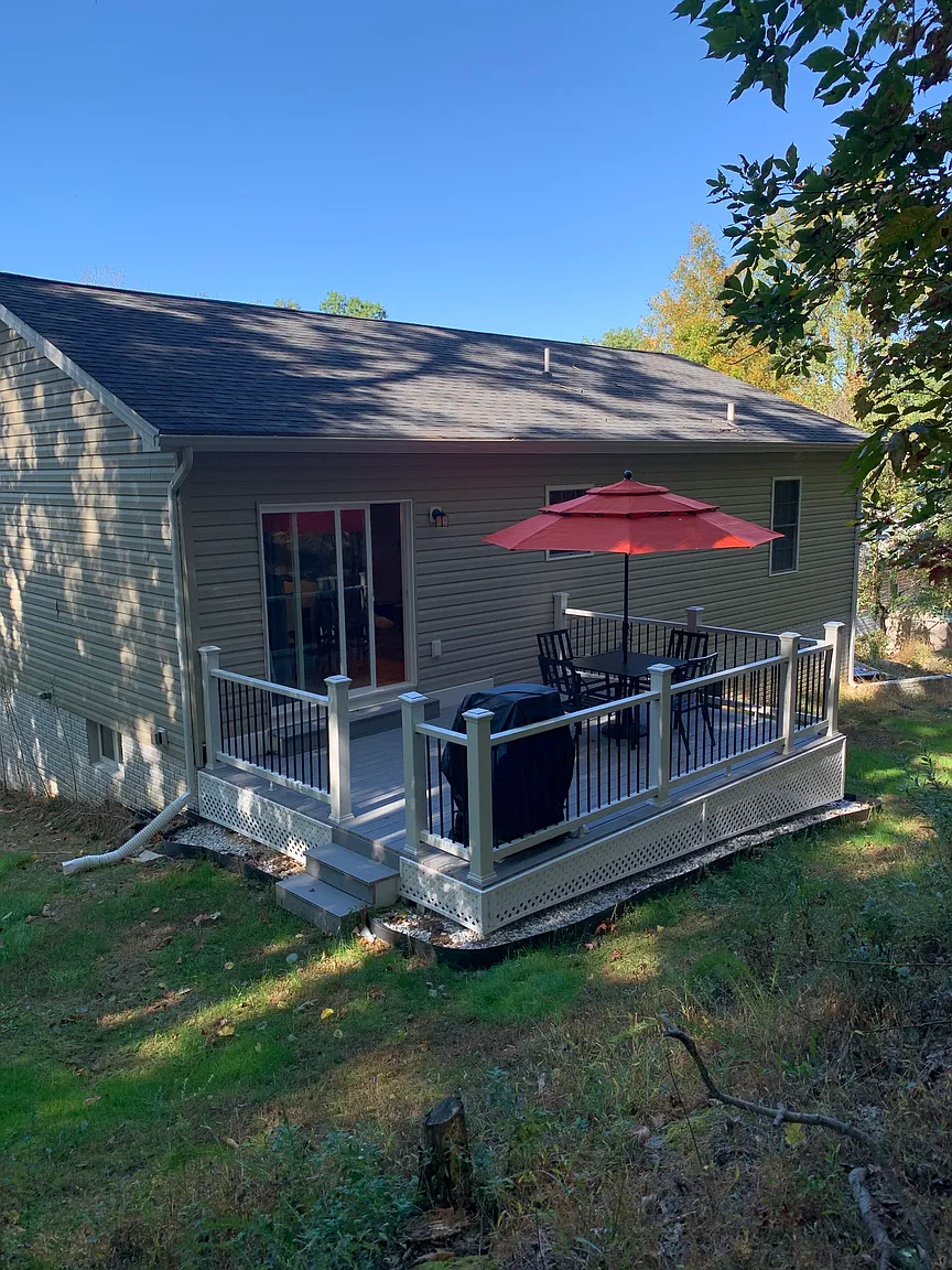 1624 Rolling Ln photo 1