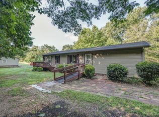 333 Crisp Rd, Gastonia, NC 28056