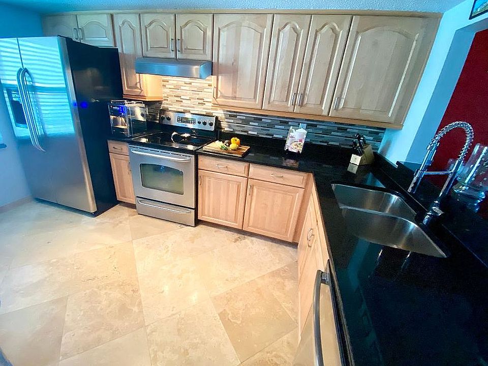 1st image of 2643 Woodgate Ln #H-7