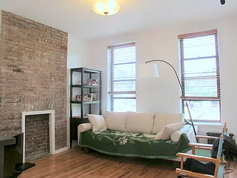 Rented by Salizzoni Realty