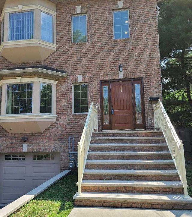 1st image of 54 Central Ave Floor 1