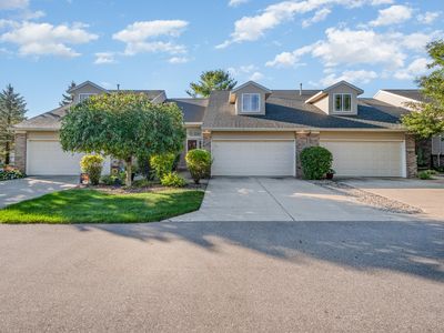 7485 Crooked Creek Dr SW, Byron Center, MI, 49315