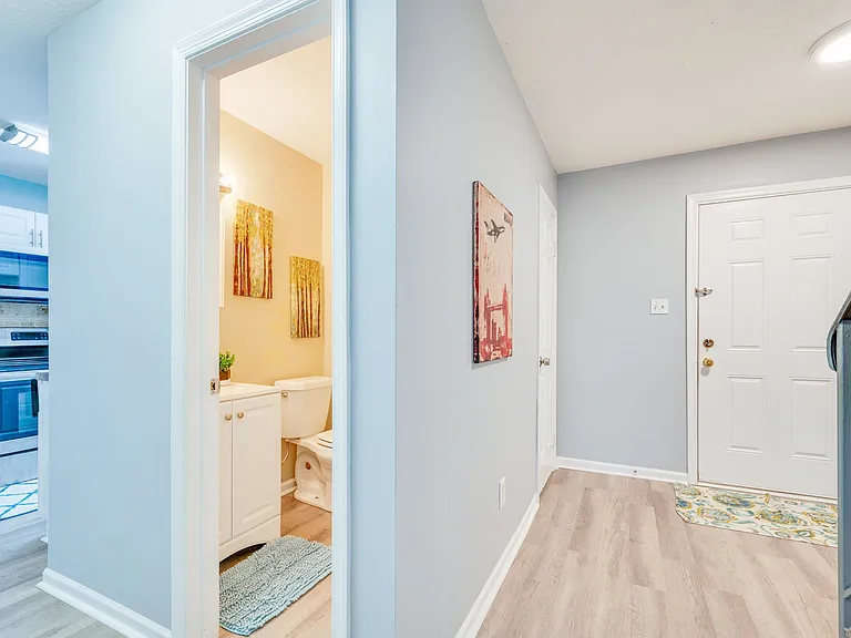 1404 Wendfield Dr — Photo 6