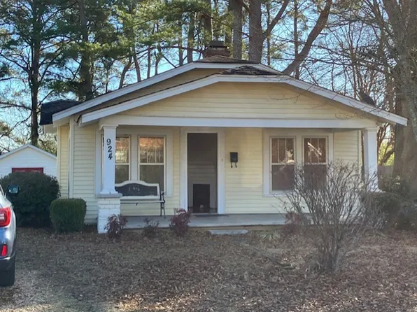 924 Clayton Ave, Tupelo, MS 38804