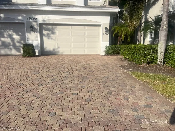 19690 Marino Lake Cir APT 2301, Miromar Lakes, FL 33913