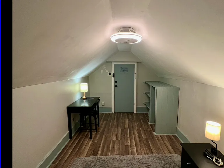 Non-conforming bedroom 2nd floor