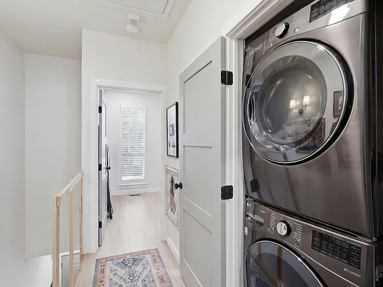 4517 Holland Ave #109 — Photo 10