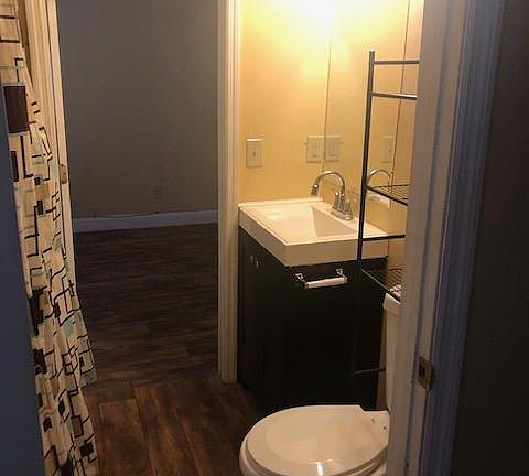 4th image of 25 Trimble St #B