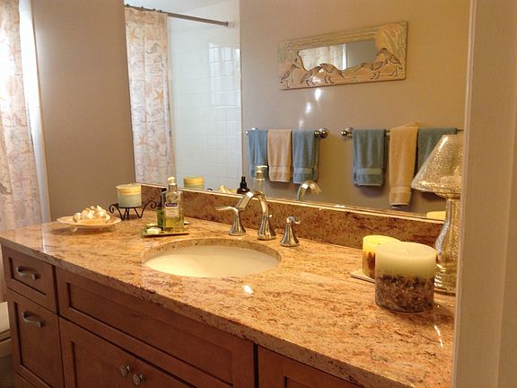 5th image of 637 Beachwalk Cir APT 204