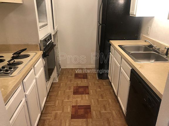 5th image of 9696 Walnut St APT 2103