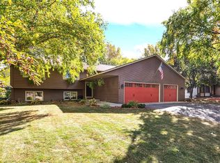 17534 Iceland Trl, Lakeville, MN 55044