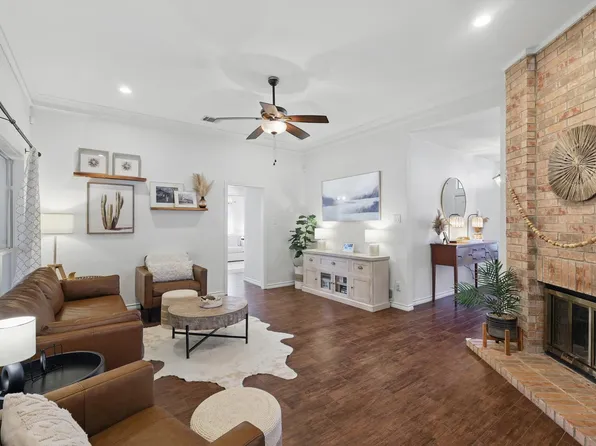 3112 Birch Dr, Carrollton, TX 75007