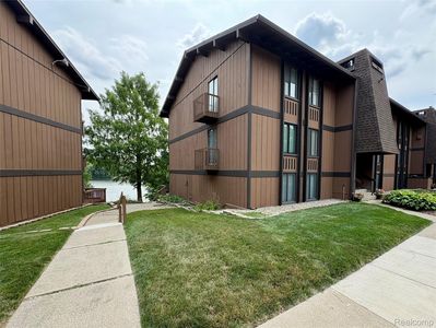 1736 Grove Rd #102, Ypsilanti, MI, 48198