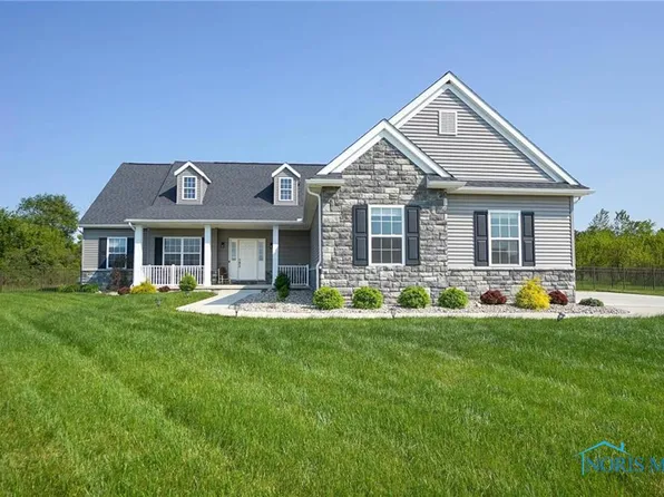 209 Creswell Dr, Van Buren, OH 45889