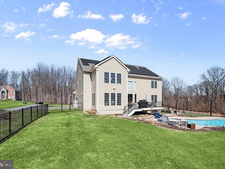 13519 Allnutt Ln — Photo 83