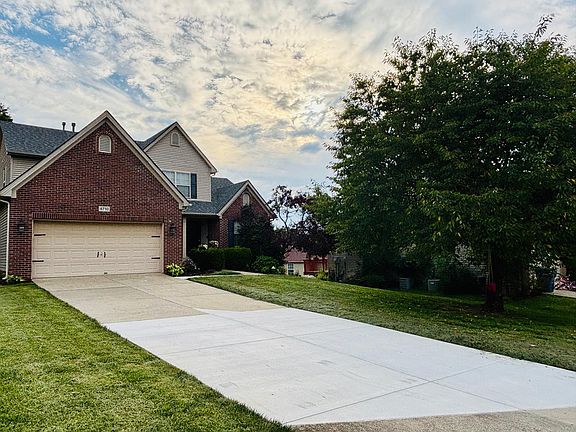 5th image of 4710 Bay Cove Ct
