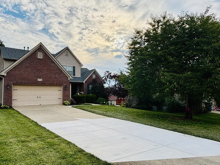 4710 Bay Cove Ct — Photo 5