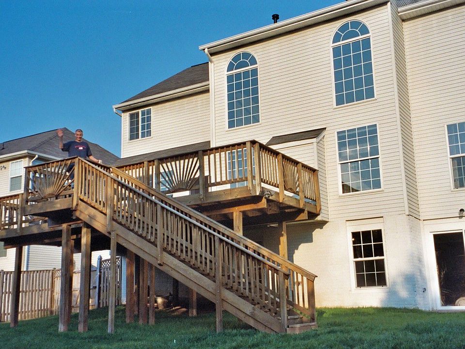 2nd image of 8580 Rothbury Dr