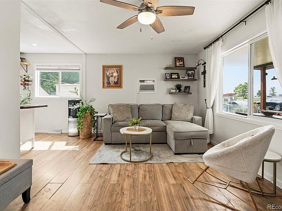 5th image of 696 Fulton Avenue