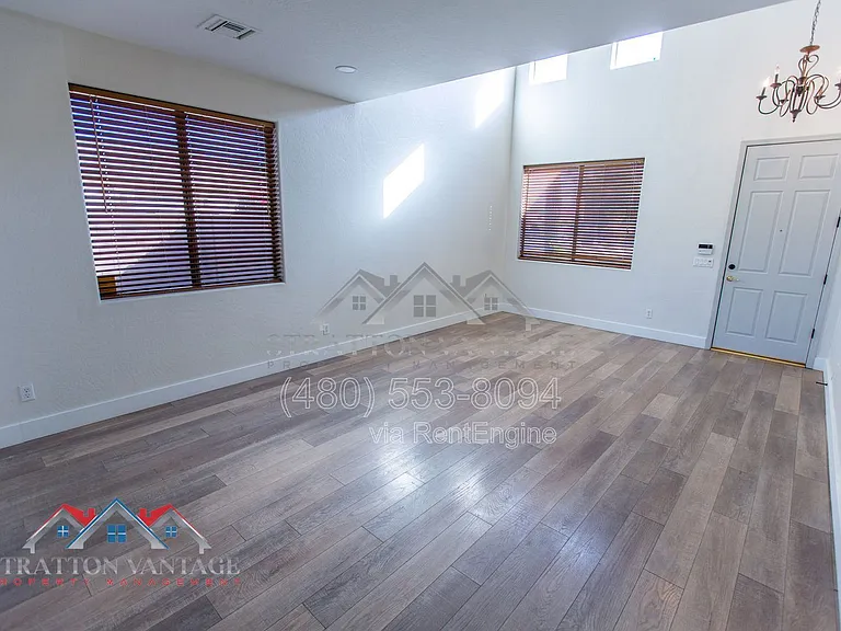 14616 W Windward Ave — Photo 10