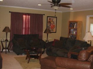 236 Underwood Rd, Douglas, GA 31535