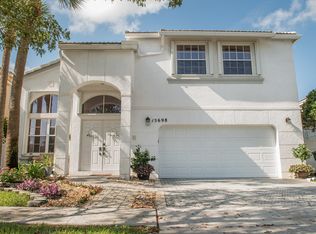15698 NW 12th Ct, Pembroke Pines, FL 33028