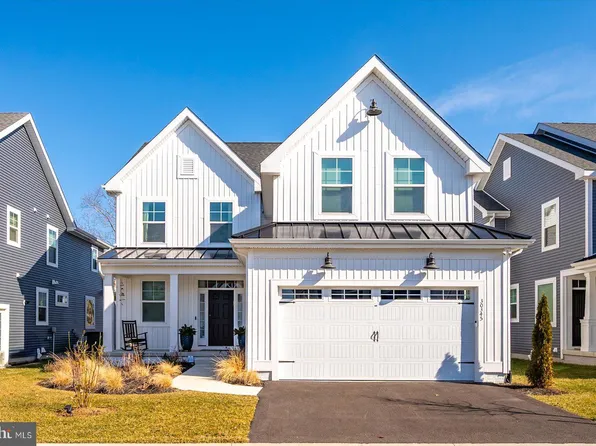 30345 Bermuda Dr, Ocean View, DE 19970