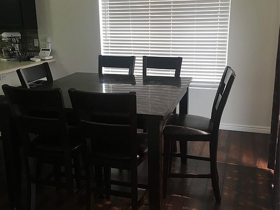 4th image of 21541 E 42nd Ave