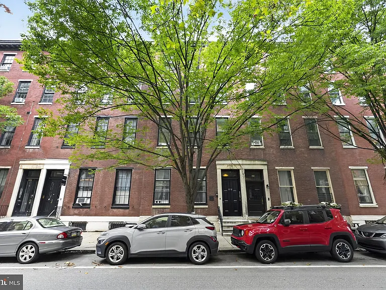 1816 Pine St #3R — Photo 1
