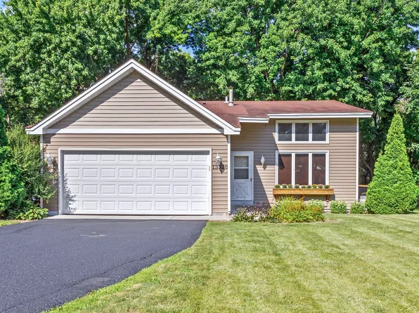 13028 Court Pl, Burnsville, MN 55337