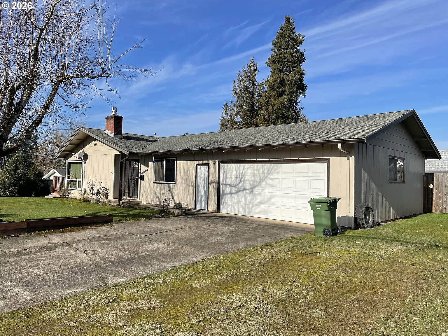 600 Lincoln Ave photo 1