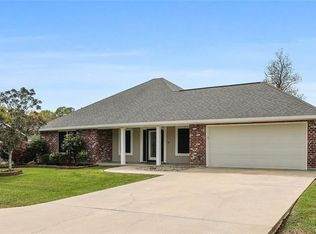 11497 Autumn Brook Dr, Ponchatoula, LA 70454