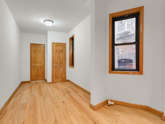 4th image of 258 W 15th St APT 4FW