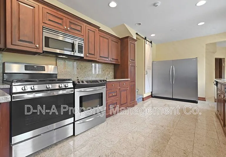 133 Montanesca Rd — Photo 22