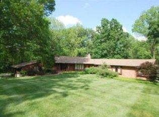 5400 Drake Rd, Cincinnati, OH 45243