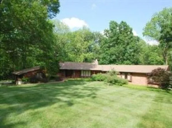 5400 Drake Rd, Cincinnati, OH 45243