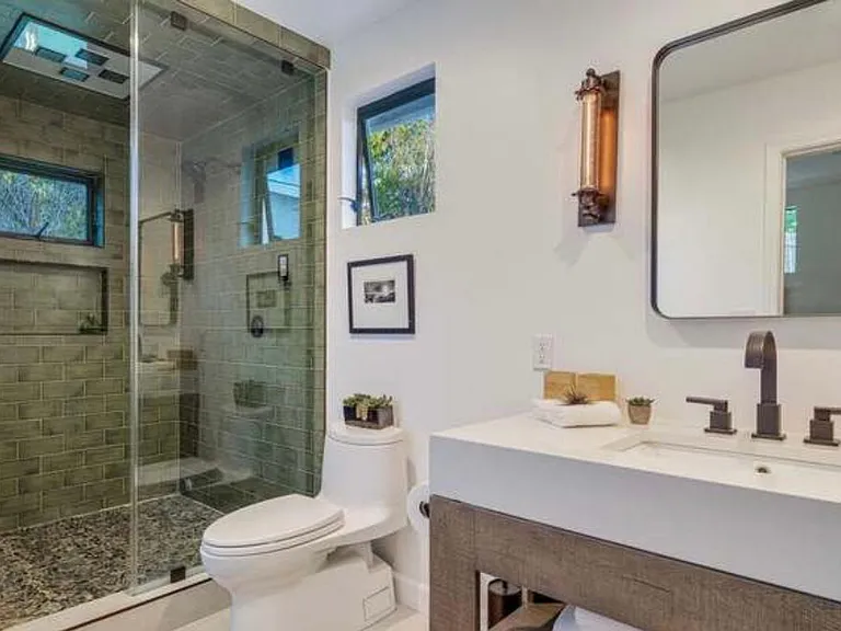 21041 Dumetz Rd — Photo 22