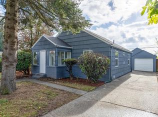 3039 Hemlock St, Longview, WA 98632